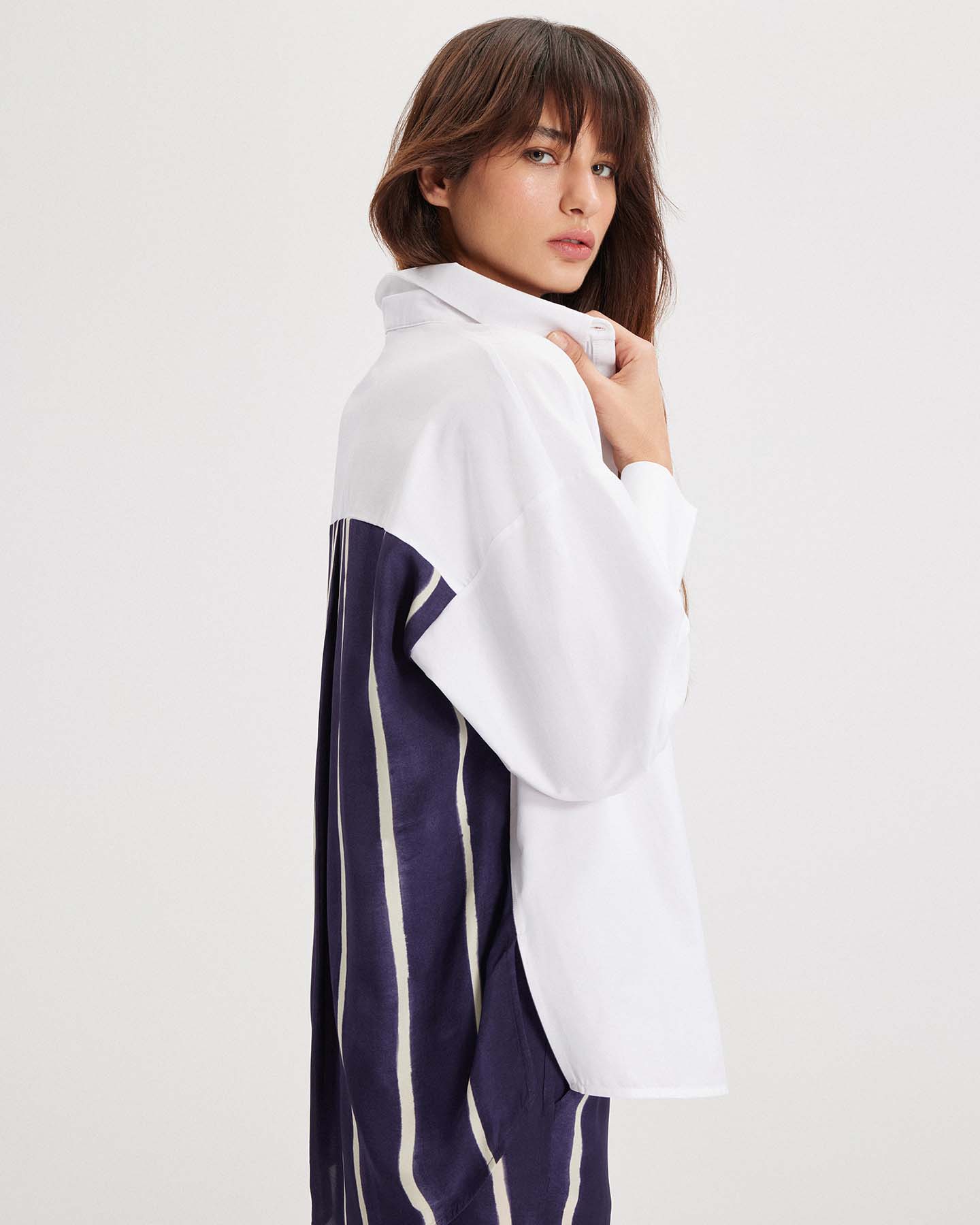 Echo Selena Print Back Banker Shirt